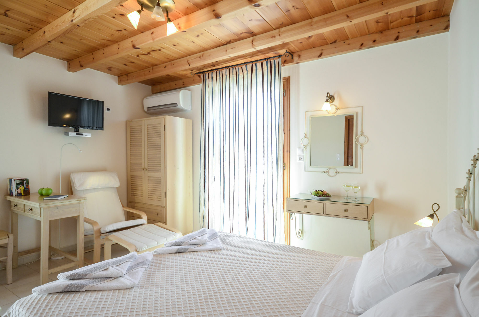 Antony Suites And Residences (Adults Only) Naxos City Exterior photo